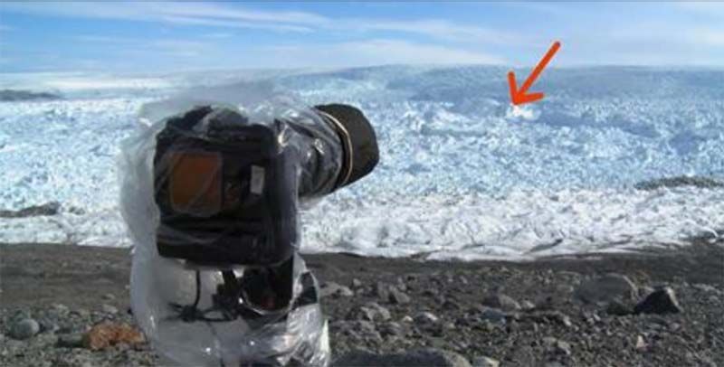 Он оставил камеру на льду, а через минуту она сняла кое что достаточно тревожное