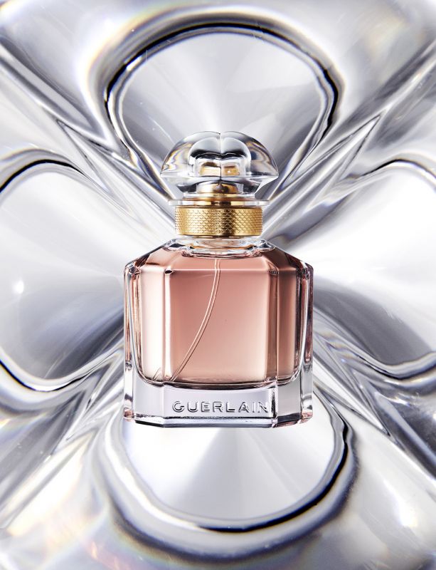 Модные женские ароматы 2018 года: популярные парфюмерные новинки