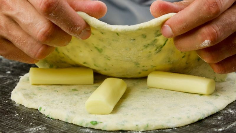 Вас будут умолять о добавке! Лепёшки-застёжки с сюрпризом и без всяких дрожжей!
