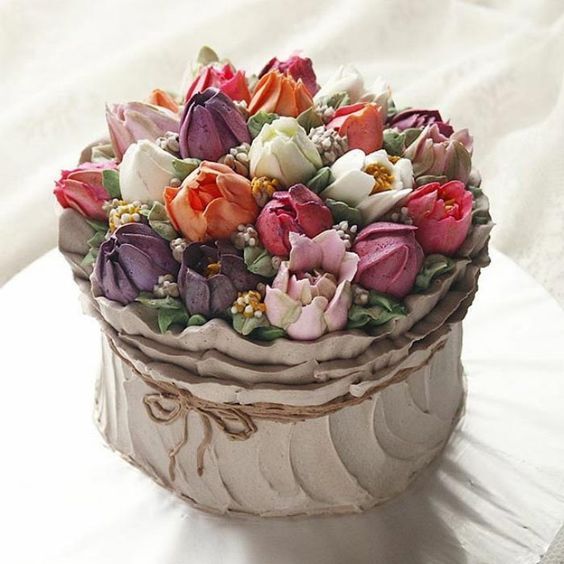 Потрясающие цветочные торты, вдохновлённые приходом осени