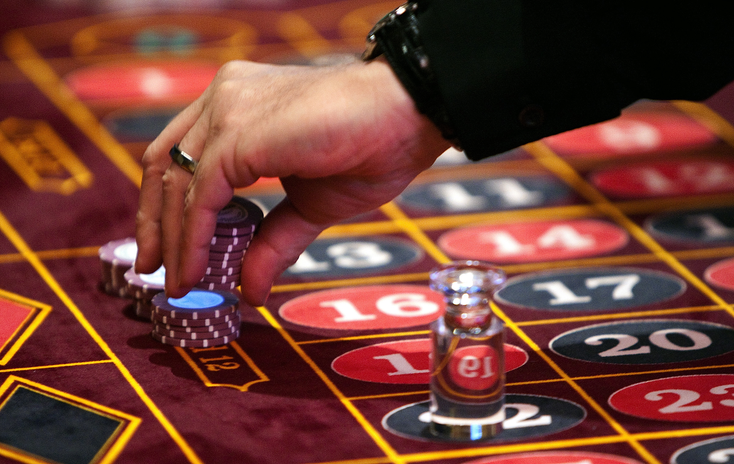 Играть казино онлайн gamecasino win konung casino отзывы