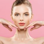 Нитевой лифтинг: современный способ подтяжки лица без операции